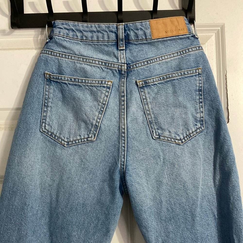 Noisy May Jeans Gently Used